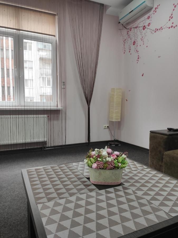 Lux Apart Lviv Apartments Exterior foto