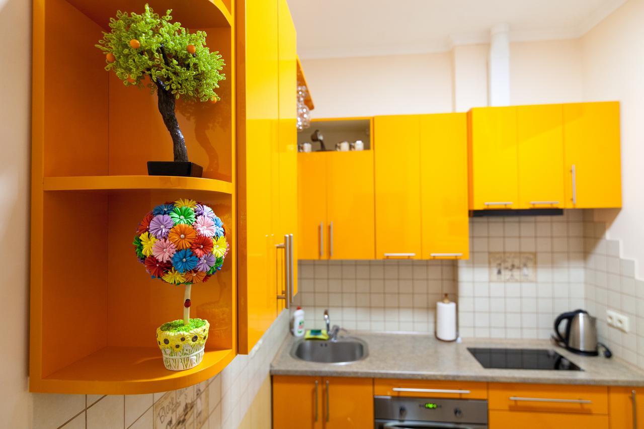 Lux Apart Lviv Apartments Exterior foto