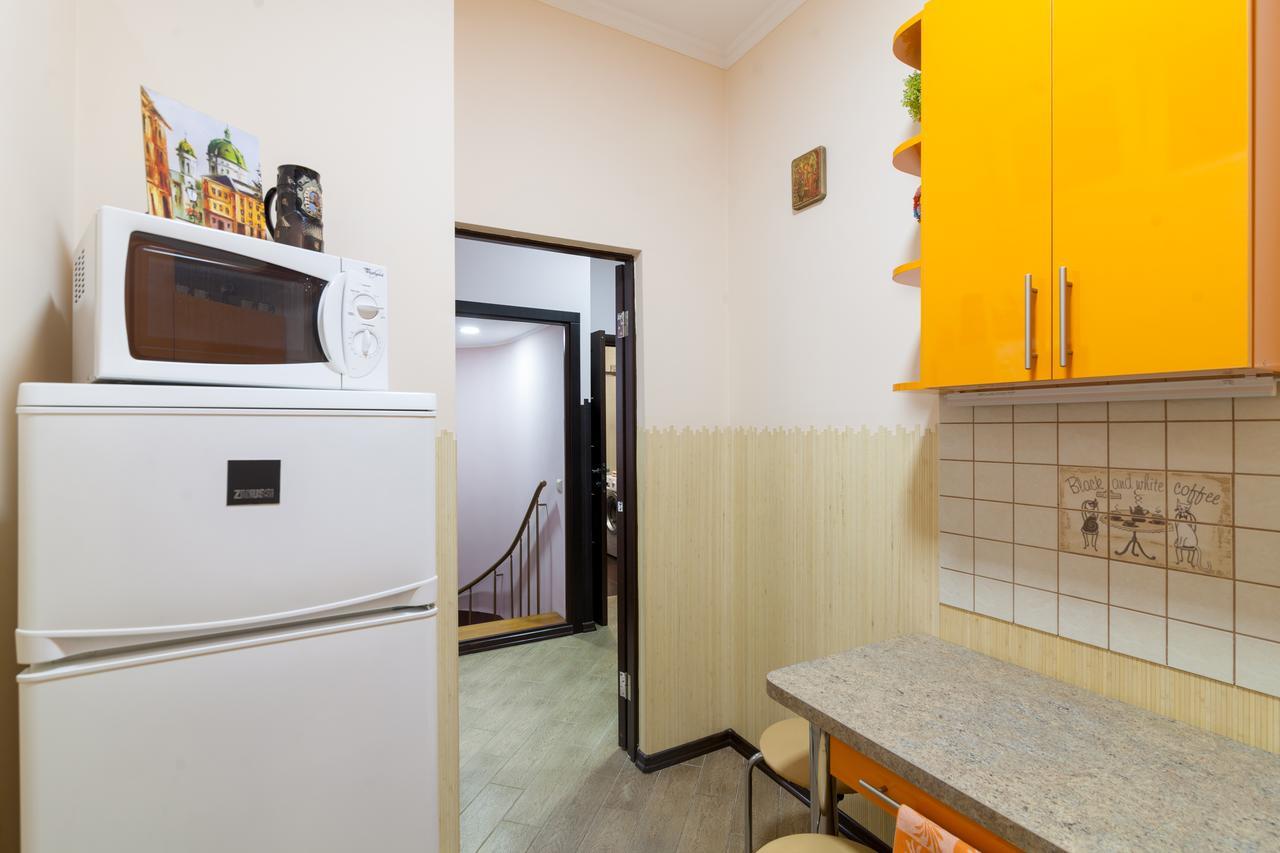 Lux Apart Lviv Apartments Exterior foto