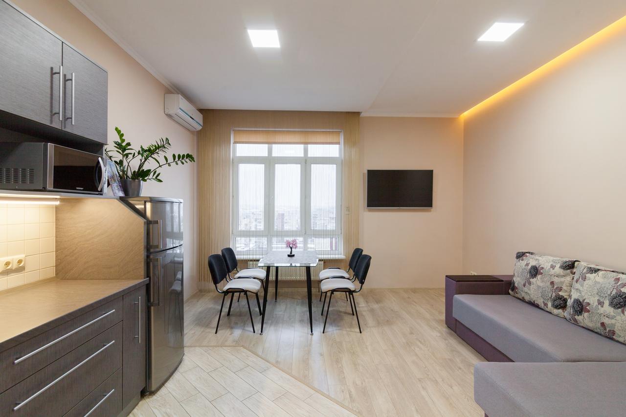 Lux Apart Lviv Apartments Exterior foto