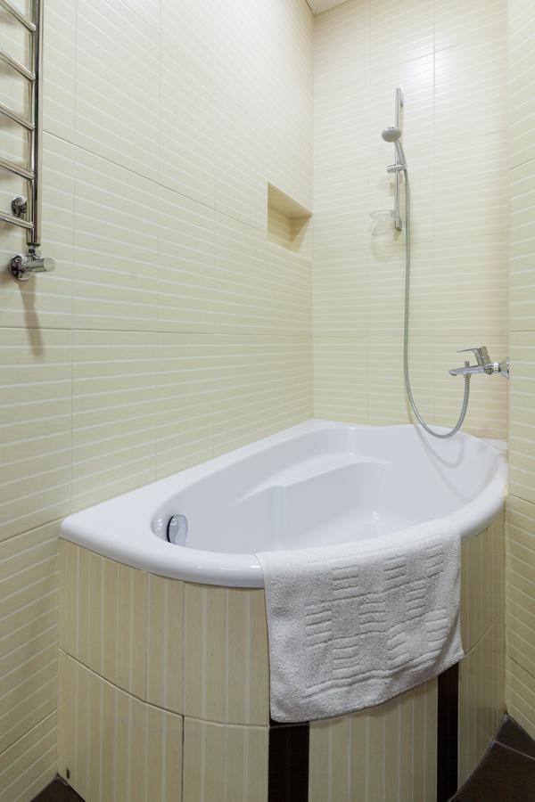 Lux Apart Lviv Apartments Exterior foto